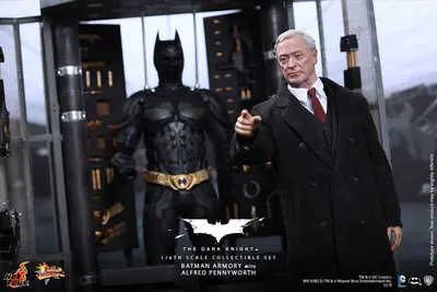 MMS 235 Batman Armory w/ Alfred