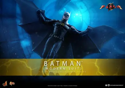 MMS 712 Batman Modern Suit 2023