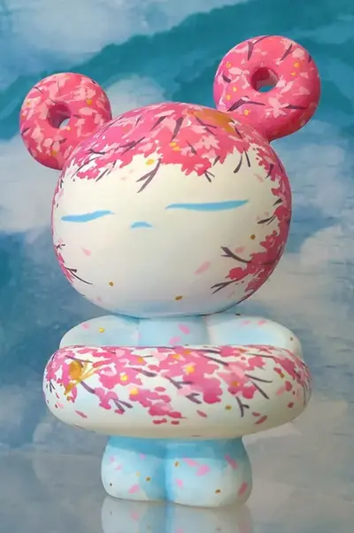 SDCC Martin Hsu Acrylic on Resin Donutella 
