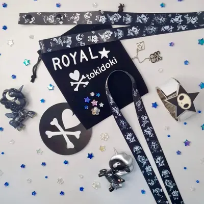 tokidoki Mask Strap - Royals