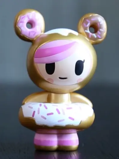 Donutella, Gold