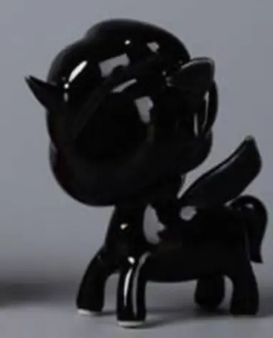 Porcelain Unicorno Black